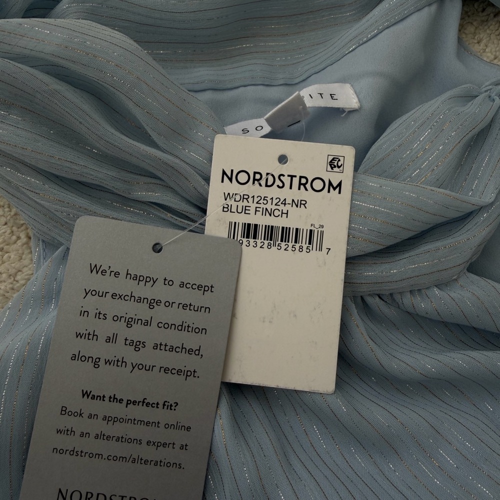 Nordstrom Socialite Neck Tie Halter Minidress NWT. Large - Picture 8 of 11